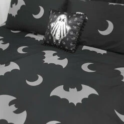 Deals 🧨 HELLS BLANKETS Bats Creature Of The Night | QUEEN QUILT SET ⭐ -Deals Goth Store 20210706 192629 db4271e2 2f6e 4492 bb94 73aa58b9dd8f 700x700