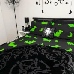Budget 💯 HELLS BLANKETS Bats Creature Of The Night [Toxic] | SUPER KING QUILT SET** ⌛ -Deals Goth Store Hells Blankets Creatureofthenight 05 68e48c95 81ad 48ff b5ab cd122be315e1 700x700