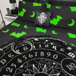 Budget 💯 HELLS BLANKETS Bats Creature Of The Night [Toxic] | SUPER KING QUILT SET** ⌛ -Deals Goth Store Hells Blankets Creatureofthenight 13 77a89319 d1c4 421d ade1 1a49eb83d02c 700x700