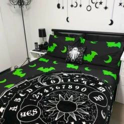 Budget 💯 HELLS BLANKETS Bats Creature Of The Night [Toxic] | SUPER KING QUILT SET** ⌛ -Deals Goth Store Hells Blankets Creatureofthenight 14 1bae73de bfa0 4cfb 8641 0d759a21a9d2 700x700