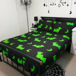 Budget 😀 HELLS BLANKETS Bats Creature Of The Night [Toxic] | QUEEN QUILT SET* 🔔 -Deals Goth Store Hells Blankets Creatureofthenight 22 6ef009f6 6c4c 4991 847c 04089a3c3feb 700x700