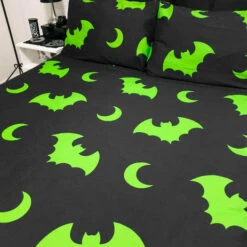 Budget 💯 HELLS BLANKETS Bats Creature Of The Night [Toxic] | SUPER KING QUILT SET** ⌛ -Deals Goth Store Hells Blankets Creatureofthenight 32 f538d2fc 22e1 4dd9 9bc9 e28674659829 700x700