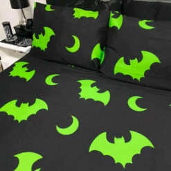 Budget 💯 HELLS BLANKETS Bats Creature Of The Night [Toxic] | SUPER KING QUILT SET** ⌛ -Deals Goth Store Hells Blankets Creatureofthenight 33 b0617cde 7a6e 4d99 bfaa ca288bc96c3a 700x700