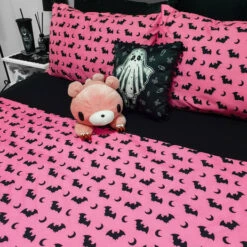 Coupon ✔️ HELLS BLANKETS Bats Sweet Darkness | QUEEN QUILT SET 😍 -Deals Goth Store Hells Blankets Sweet Darkness Quilt Set 06 b66b62f5 9e24 4605 8256 eeb37f1e5723 700x700