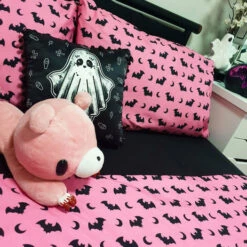 Hot Sale 💯 HELLS BLANKETS Bats Sweet Darkness | KING QUILT SET ✨ -Deals Goth Store Hells Blankets Sweet Darkness Quilt Set 12 22c18734 b21c 4975 8d66 7a501b5d80f4 700x700