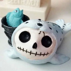 Brand new 😀 FURRYBONES Gothic Homewares Rollie | FIGURE ⌛