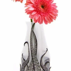 Brand new ⭐ HOMEWARES Gothic Homewares Octovaz | EXPANDABLE VASE 🔥 -Deals Goth Store blueq octovaz vase 3 85ce2189 4da4 450f 8c9f 71a64c7bdf49 700x700