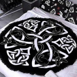 Discount 🌟 KILLSTAR Cats Sith | ROUND BLANKET" 🎁