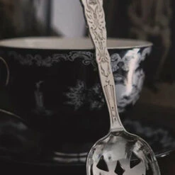Deals 👍 LIVELY GHOSTS Gothic Homewares Haunted Hallows [Silver] | TEA SPOON` 🎉