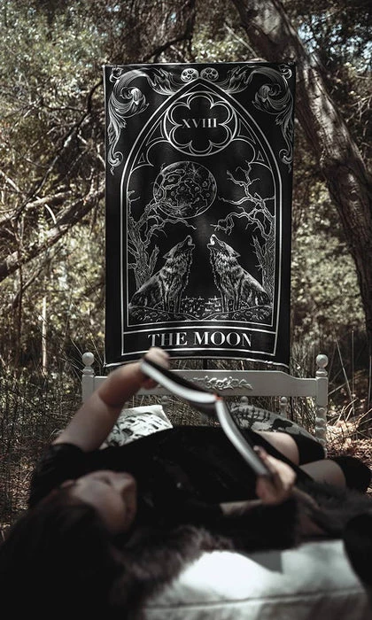 Budget π THE PRETTY CULT Gothic Homewares The Moon | TAPESTRY π 1 Budget π THE PRETTY CULT Gothic Homewares The Moon | TAPESTRY π